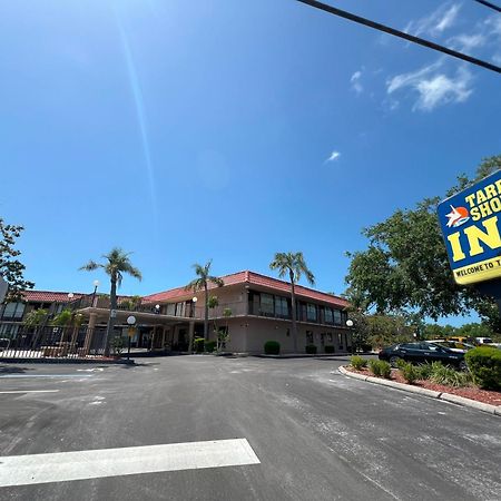 Tarpon Shores Inn Tarpon Springs Exterior photo